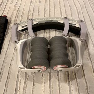 Roll Recovery R8 Deep Tissue Massage Roller